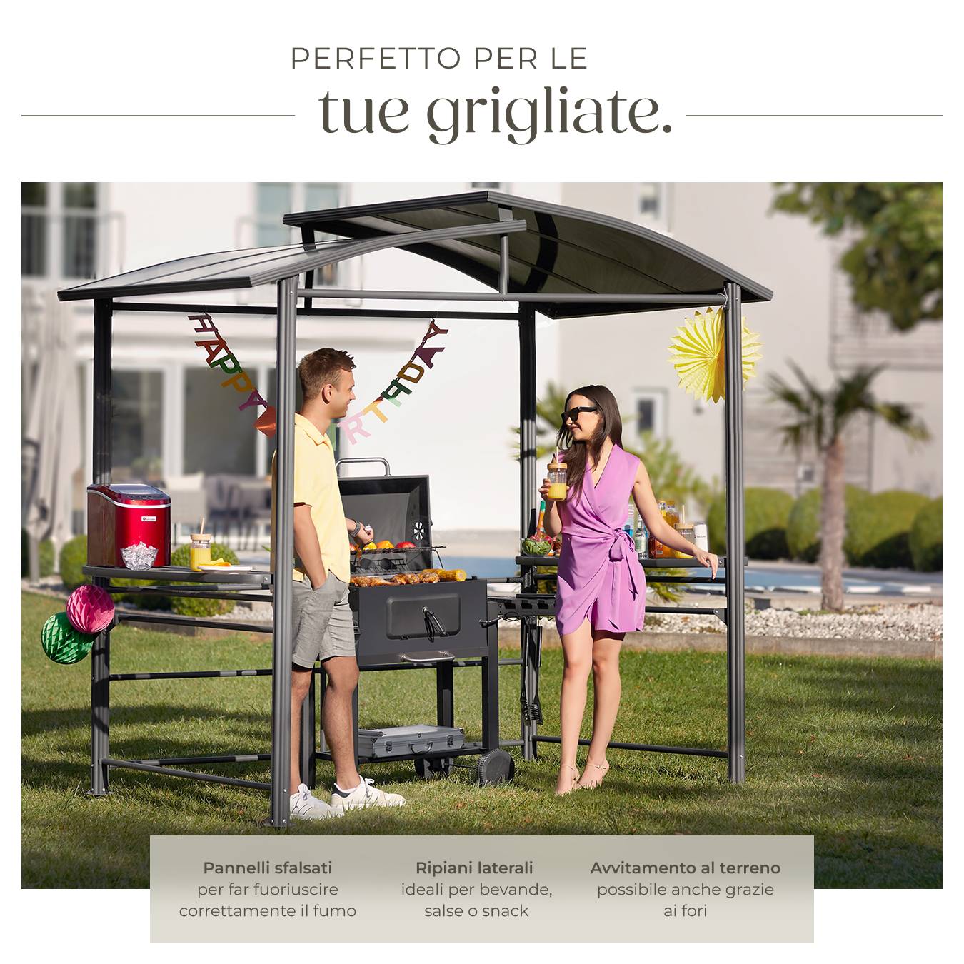 Gazebo per Barbecue con Tetto e 2 Ripiani Portaoggetti 240x150x230 cm in Metallo e PC Grigio Scuro Gazebo per Barbecue con Tetto e 2 Ripiani Portaoggetti 240x150x230 cm in Metallo e PC Grigio Scuro